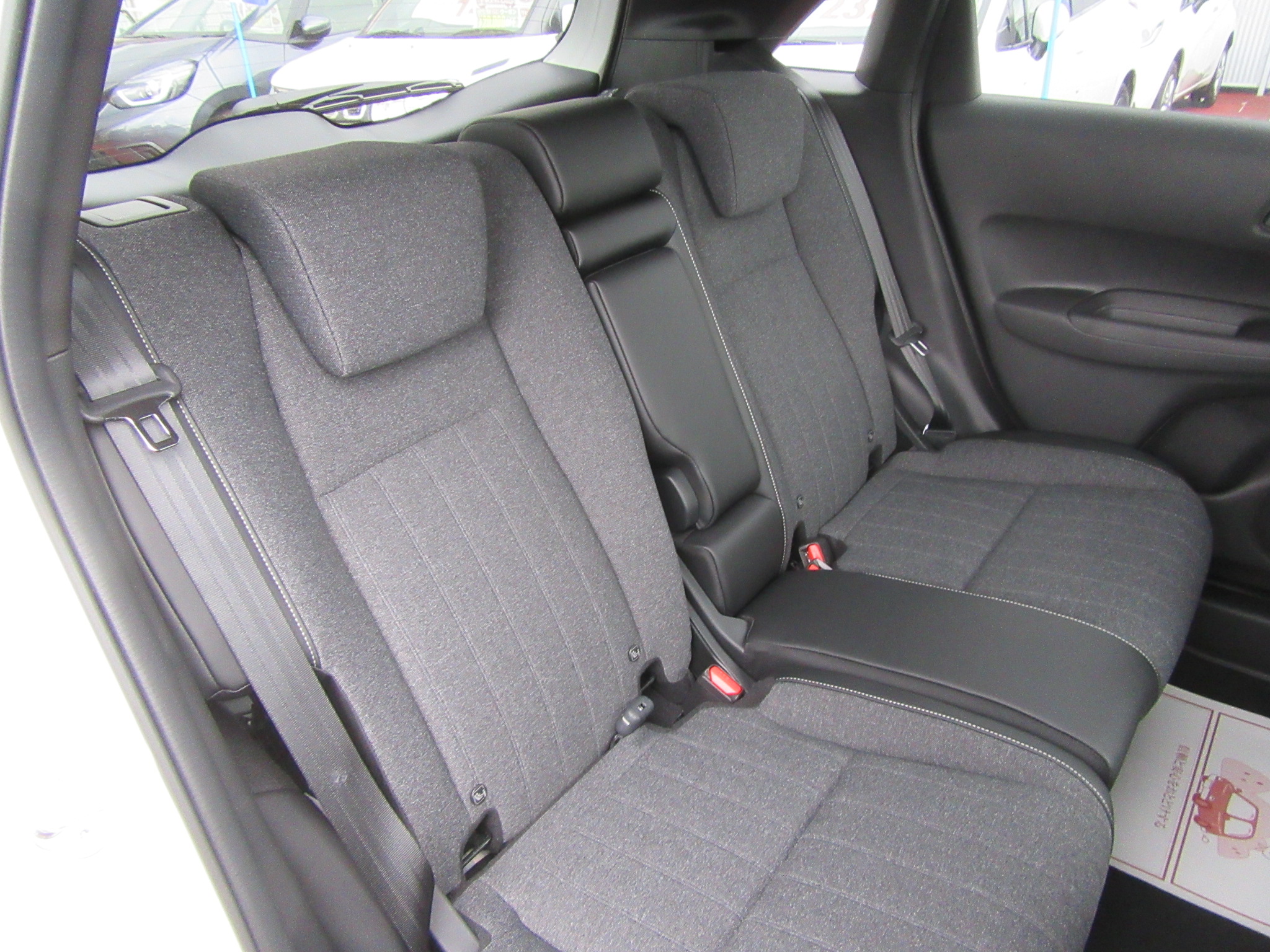 後席もゆったり乗れる室内空間