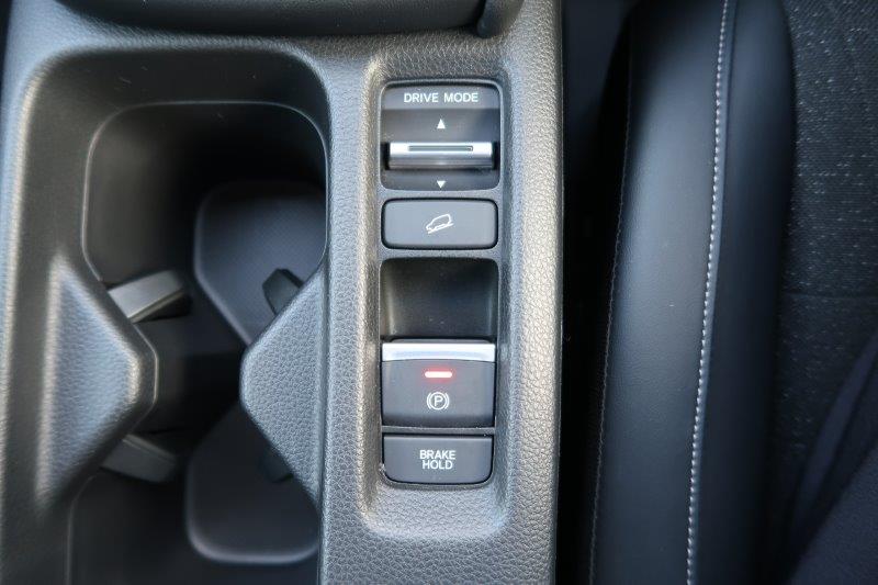 電子制御のパーキングブレーキ
