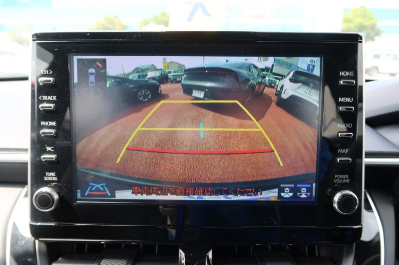 バックモニターで駐車をアシスト