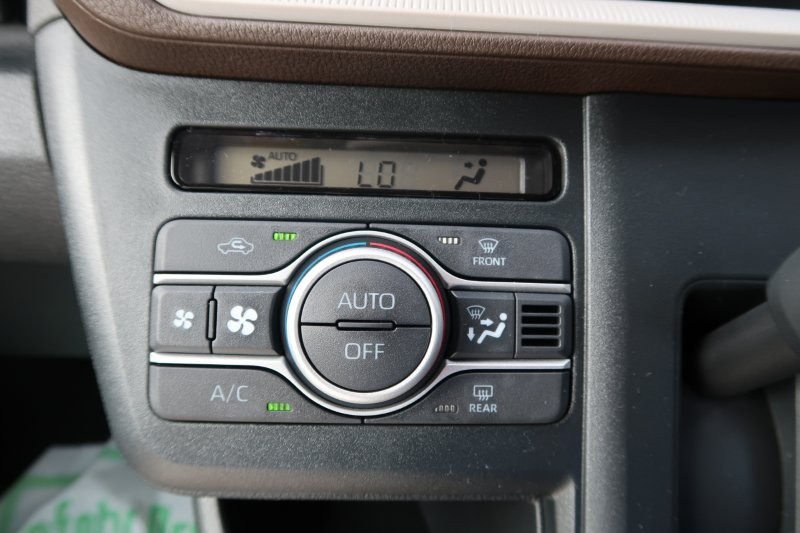 オートエアコンで風量自動調節