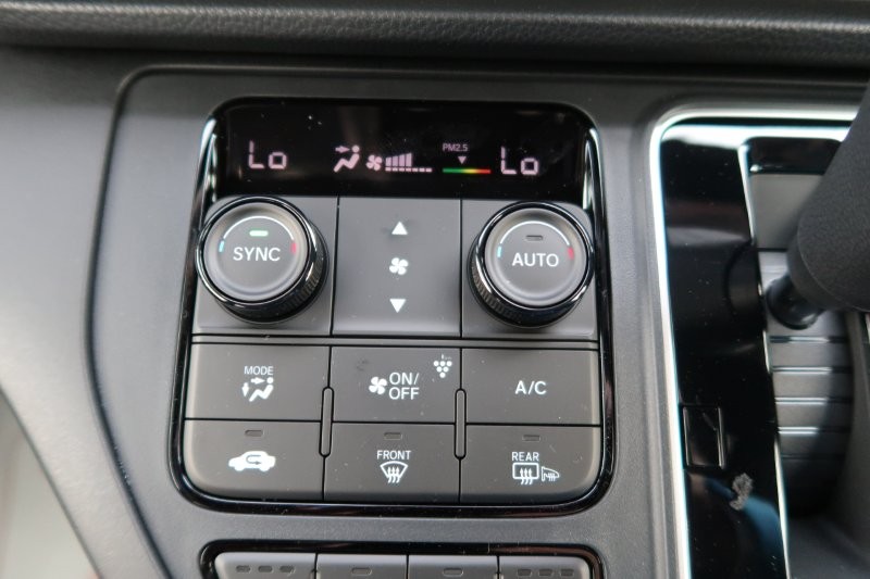 オートエアコンで風量自動調節