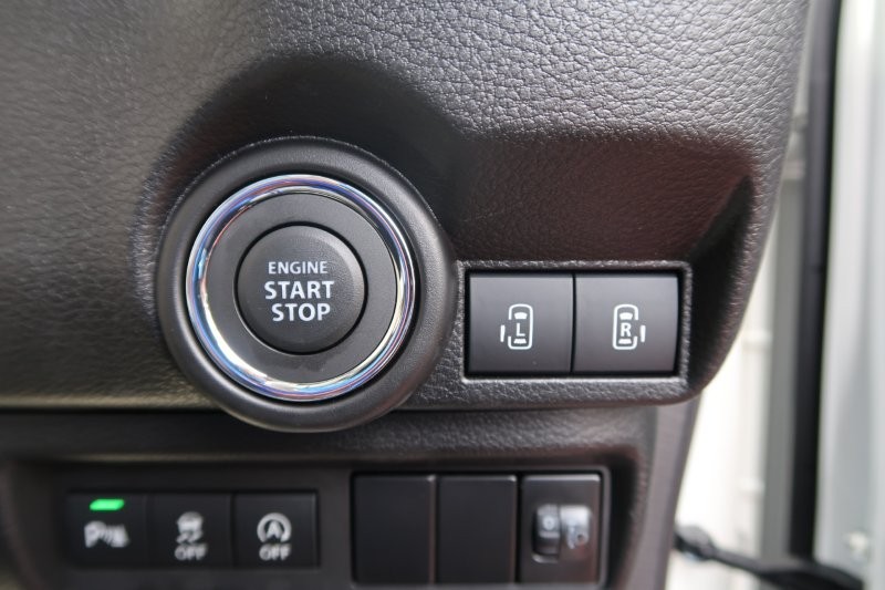 電動スライドドアで半ドアの心配なし