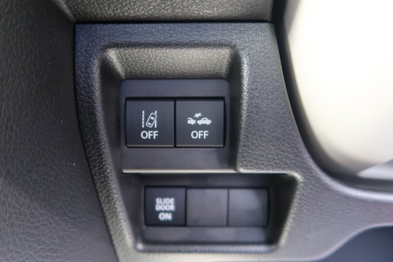 衝突軽減ブレーキ搭載