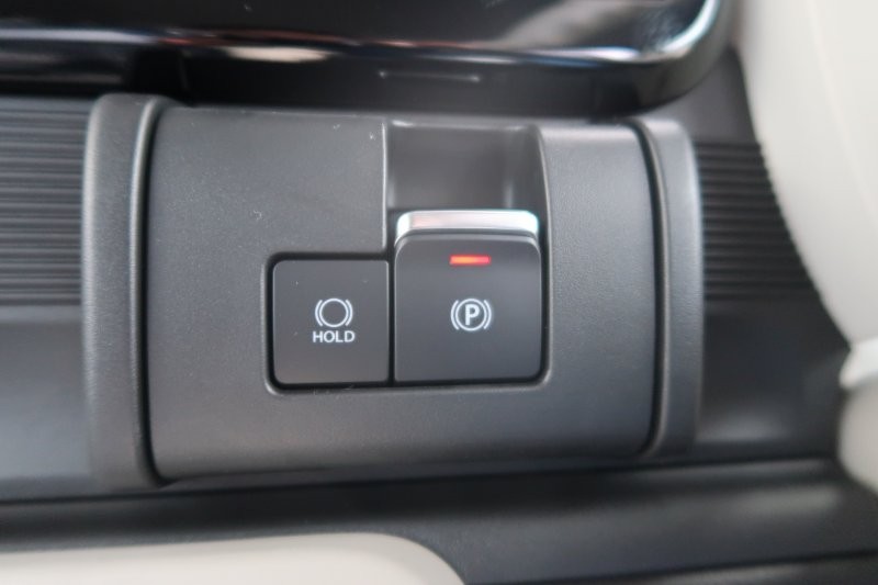 電子制御のパーキングブレーキ