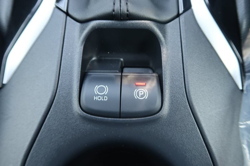 電子制御のパーキングブレーキ