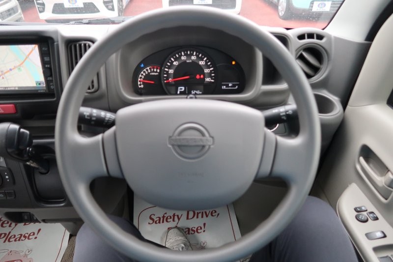 見やすいメーター