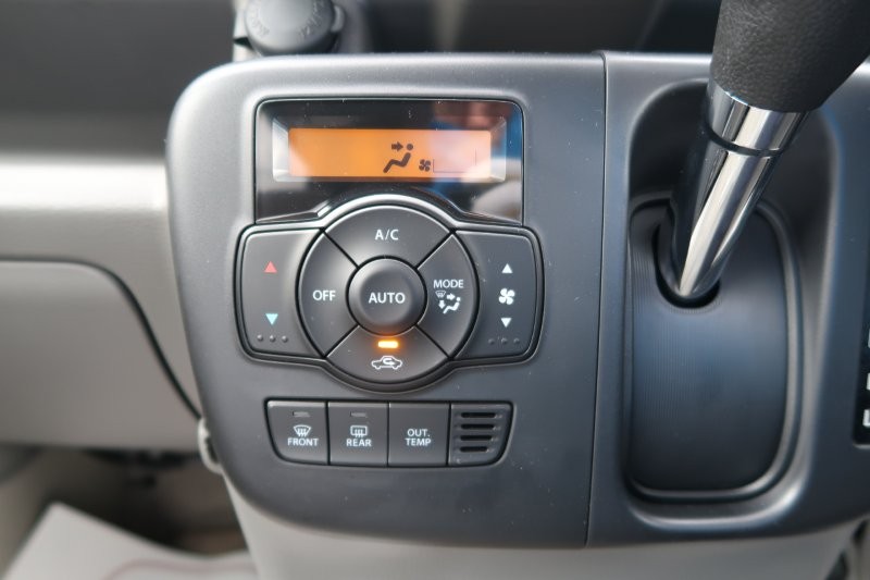 オートエアコンで風量自動調節