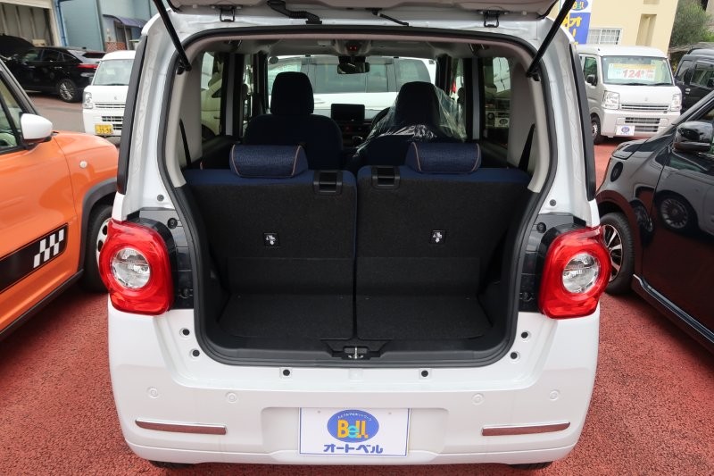 乗せる荷物に合わせてシートアレンジ可能　　　T.O