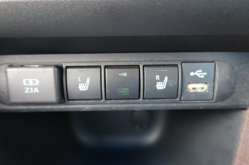 シートヒーターで寒い日も快適