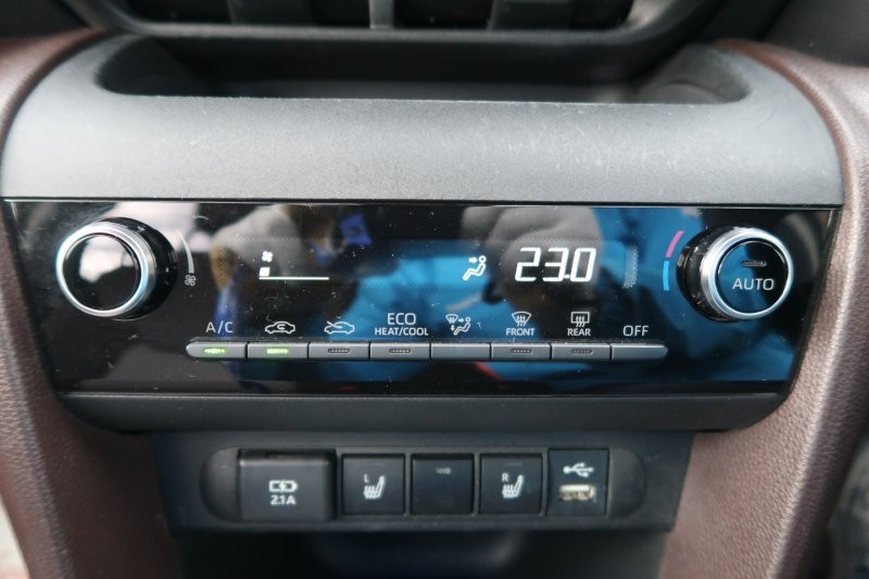 オートエアコンで風量自動調節