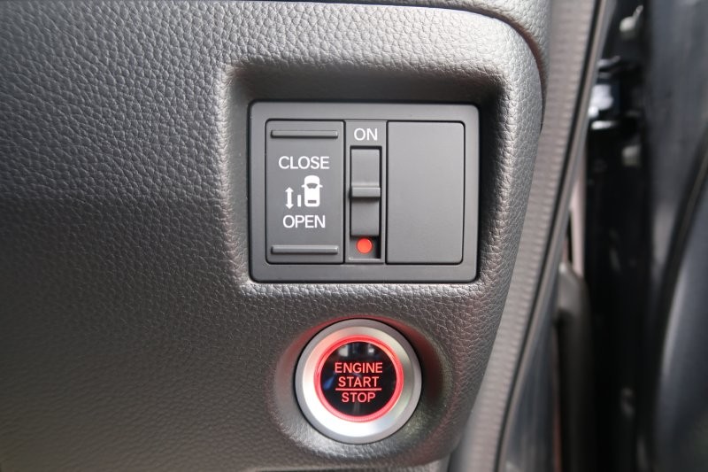 電動スライドドアで半ドアの心配なし