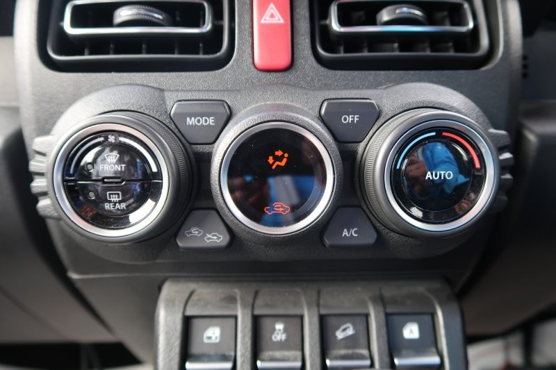 オートエアコンで風量自動調節