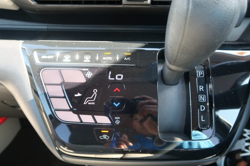 オートエアコンで風量自動調節