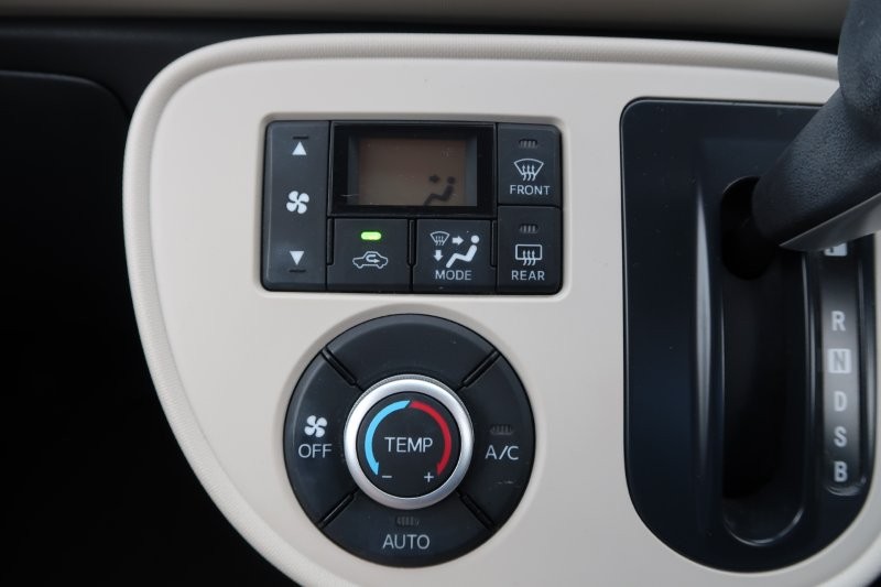 オートエアコンで風量自動調節