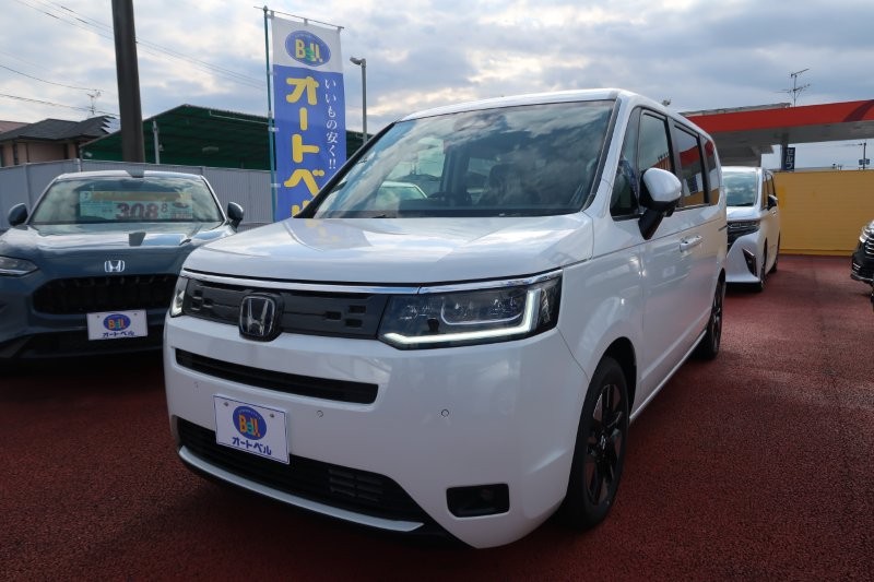 夜間も明るいLEDヘッドライト