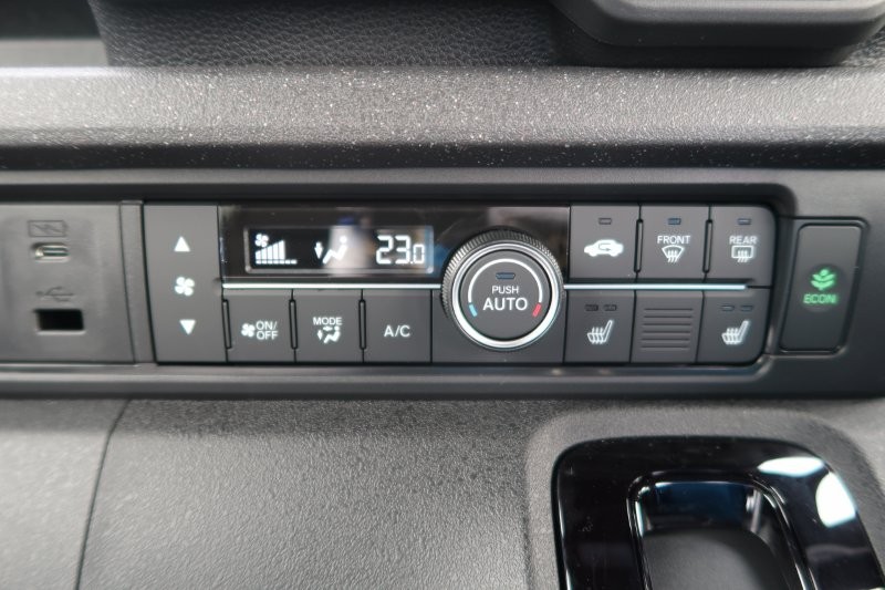 オートエアコンで風量自動調節