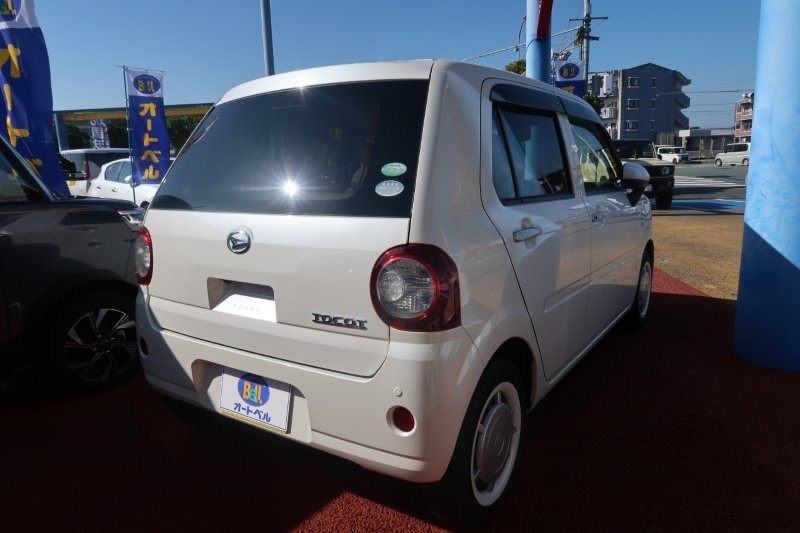 コーナーセンサーで障害物をお知らせ