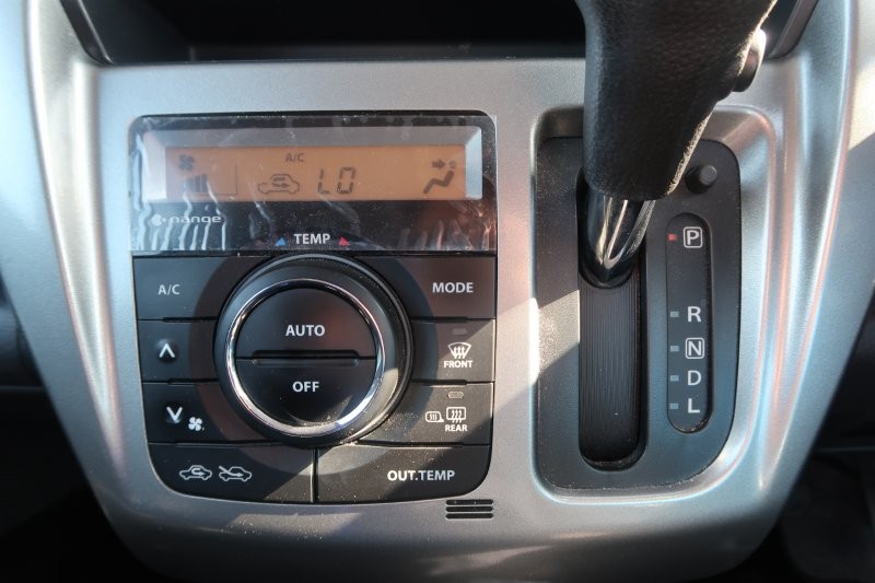 オートエアコンで風量自動調節