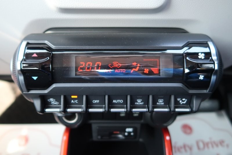 オートエアコンで風量自動調節