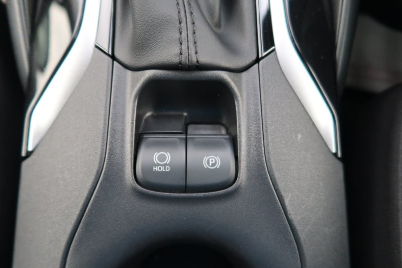 電子制御のパーキングブレーキ