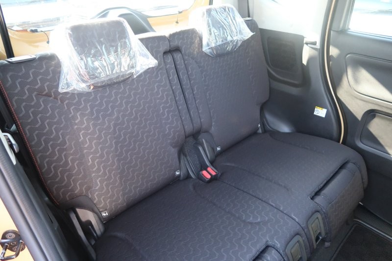 後席もゆったり乗れる室内空間