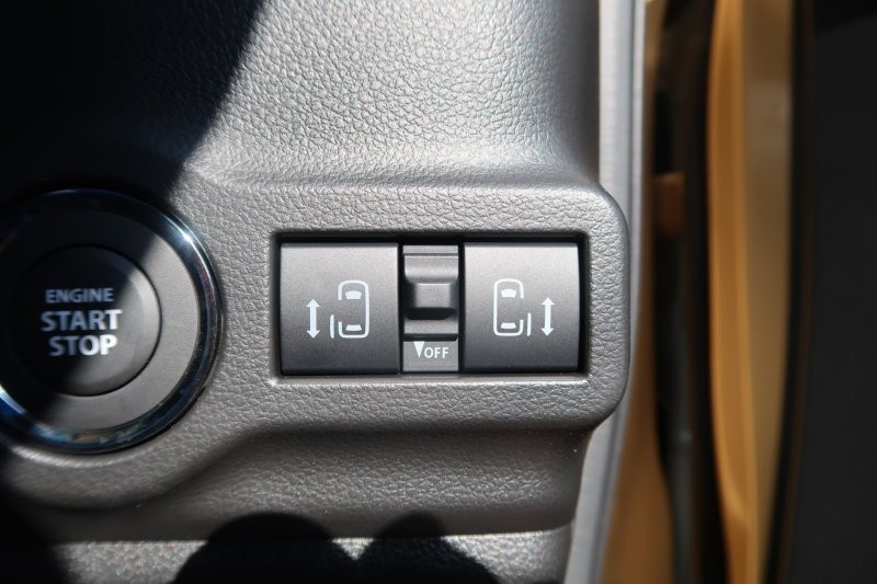 電動スライドドアで半ドアの心配なし