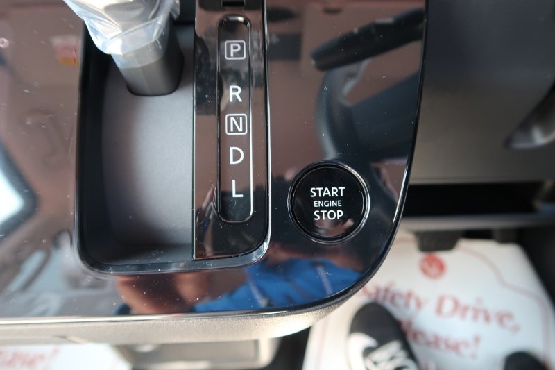 プッシュスタートで鍵の出し入れなし