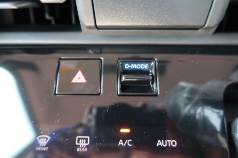 ドライブモードセレクター