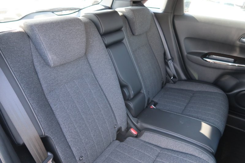 後席もゆったり乗れる室内空間