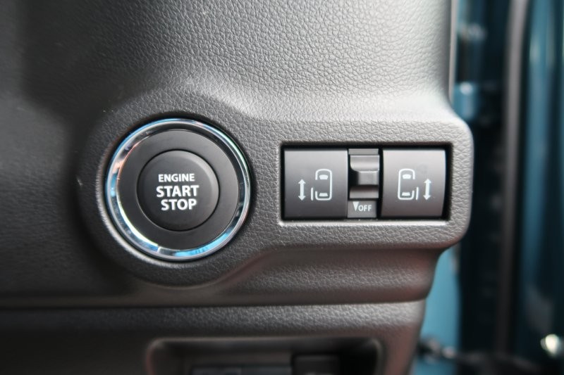 電動スライドドアで半ドアの心配なし