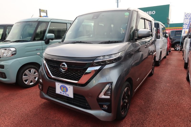 夜間も明るいLEDヘッドライト