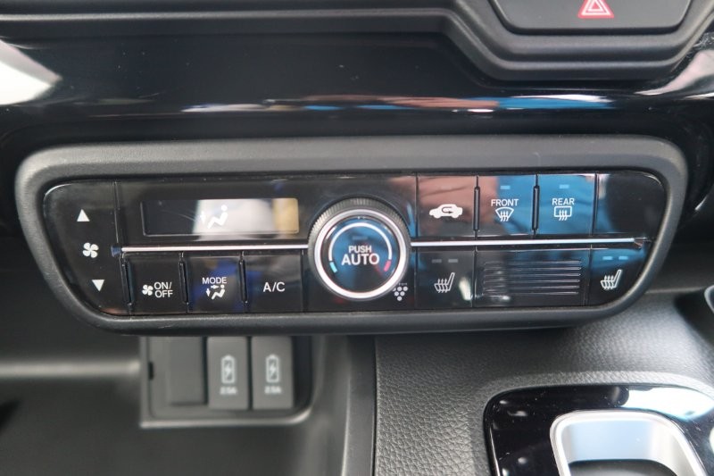 オートエアコンで風量自動調節