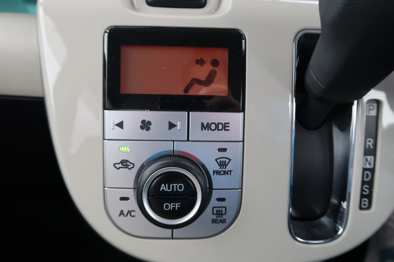 オートエアコンで風量自動調節