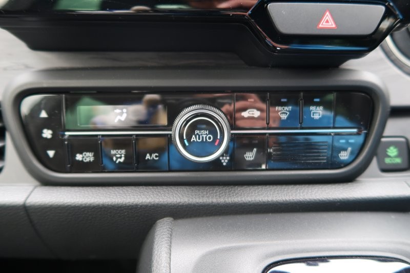 オートエアコンで風量自動調節