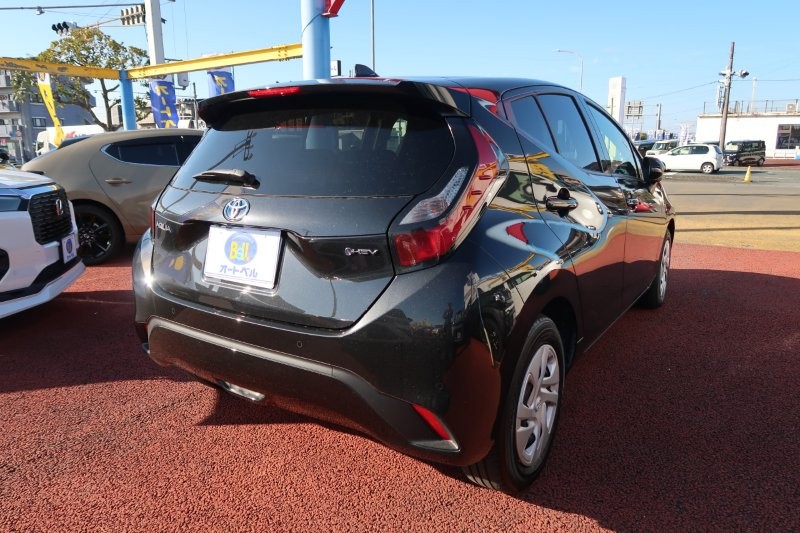 リアソナーで障害物をお知らせ