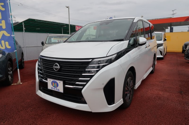 夜間も明るいLEDヘッドライト