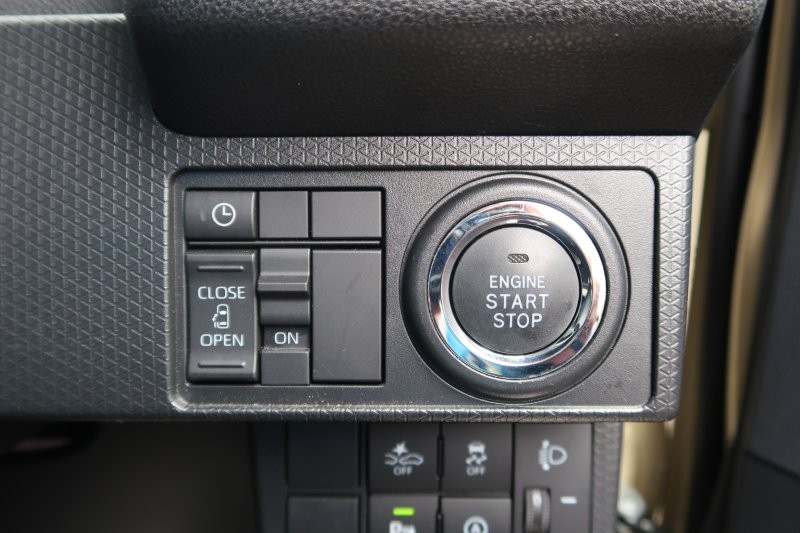 プッシュスタートで鍵の出し入れなし