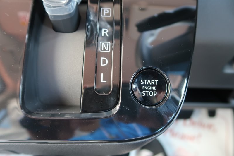 プッシュスタートで鍵の出し入れなし