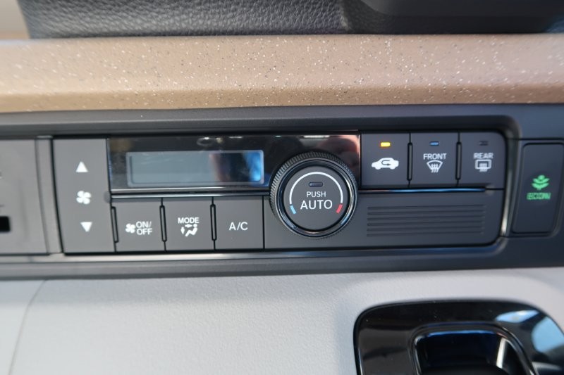 オートエアコンで風量自動調節