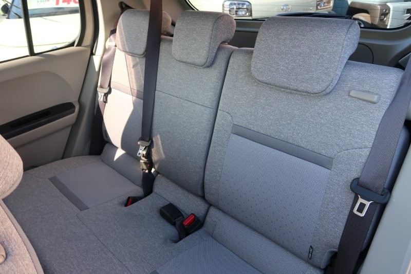 後席もゆったり乗れる室内空間