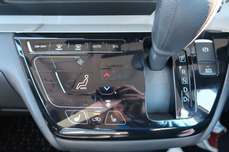 オートエアコンで風量自動調節