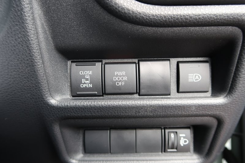 電動スライドドアで半ドアの心配なし