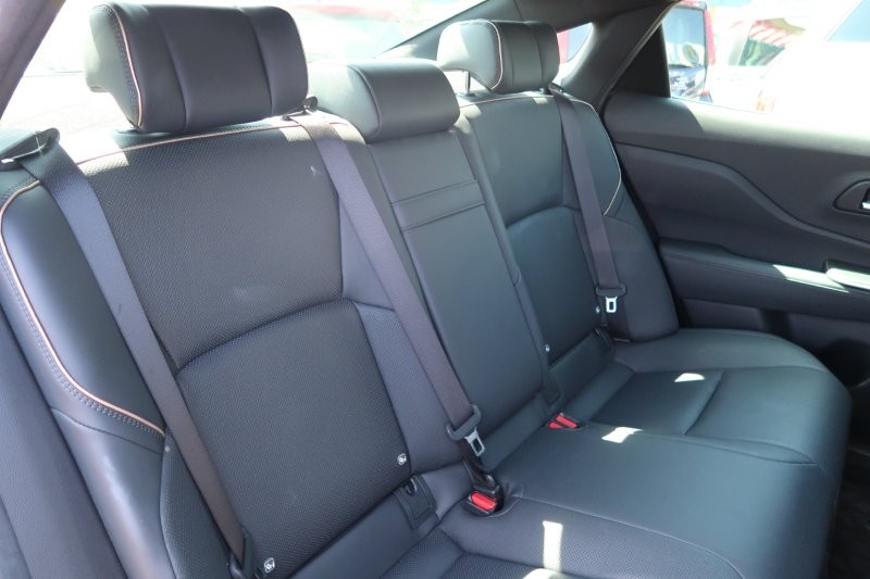 後席もゆったり乗れる室内空間