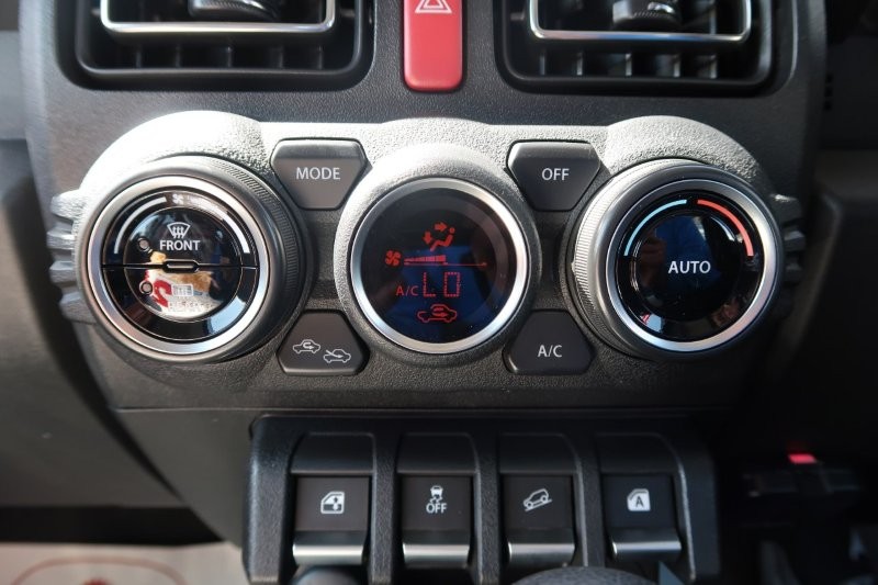 オートエアコンで風量自動調節