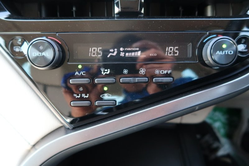 オートエアコンで風量自動調節