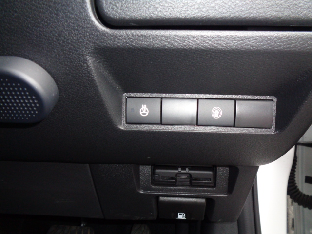 ステアリングヒーター　ＥＴＣ車載器