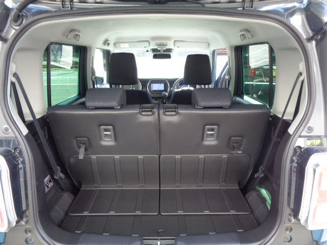 ラゲッジスペース