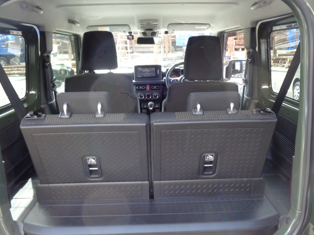 ラゲッジスペース