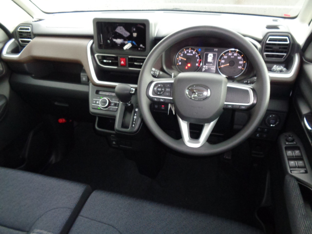 フロントベンチシート　フルオートエアコン