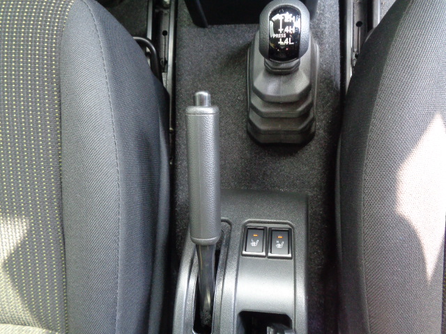 運転席＆助手席シートヒーター